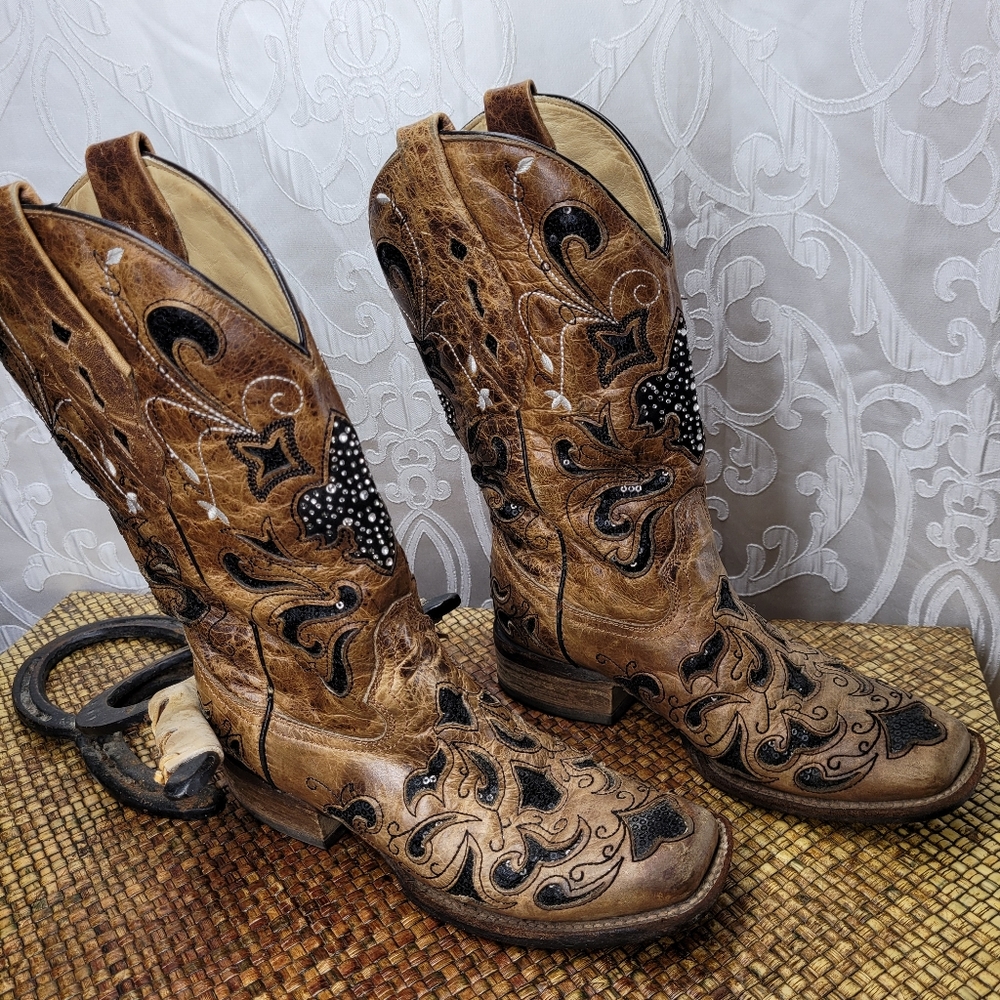 Gorgeous Corral Boots brown black Size 7 - Picture 3 of 12